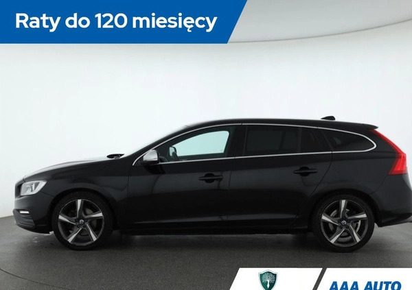 Volvo V60 cena 51000 przebieg: 223944, rok produkcji 2015 z Zalewo małe 232